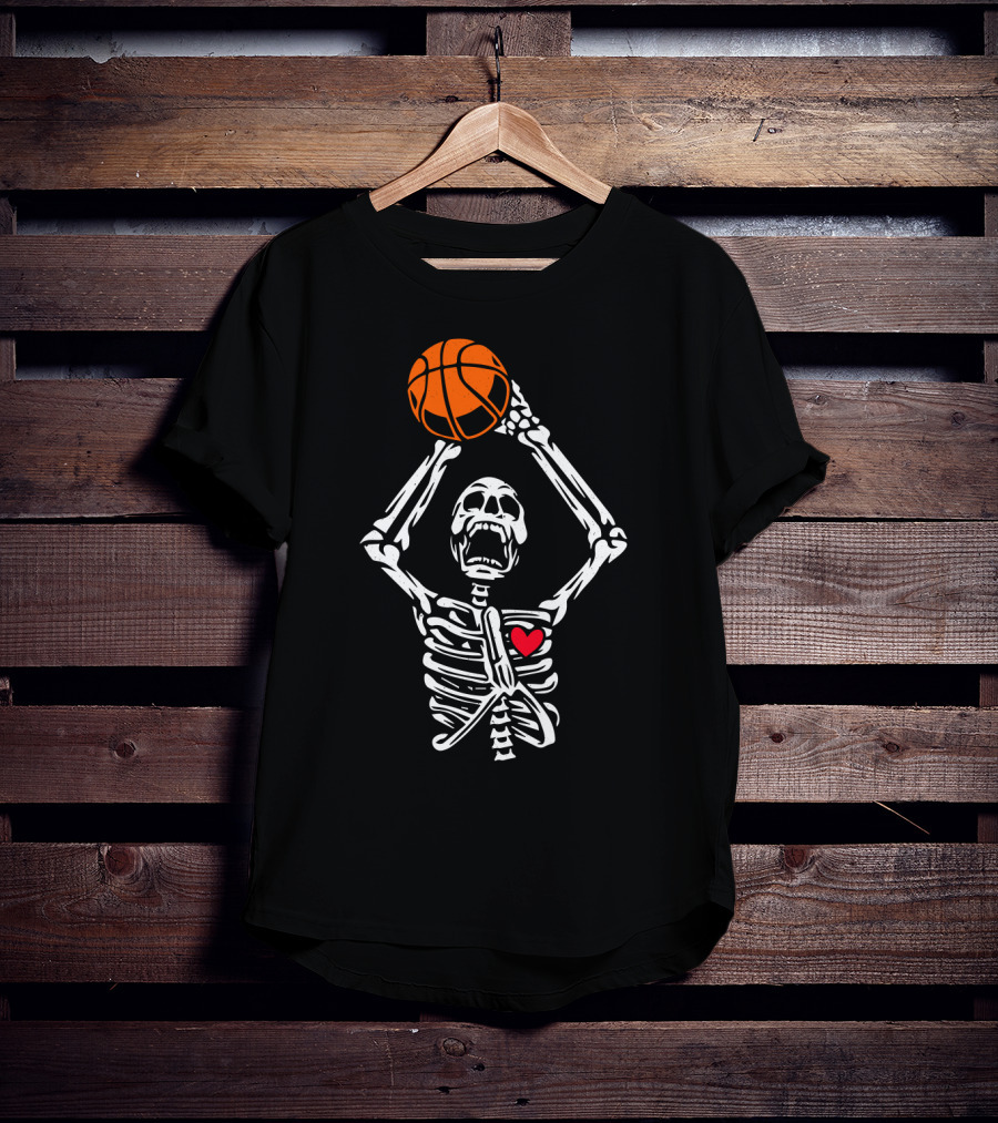 Funny Basketball Skeleton With Heart And Basketball T-Shirt