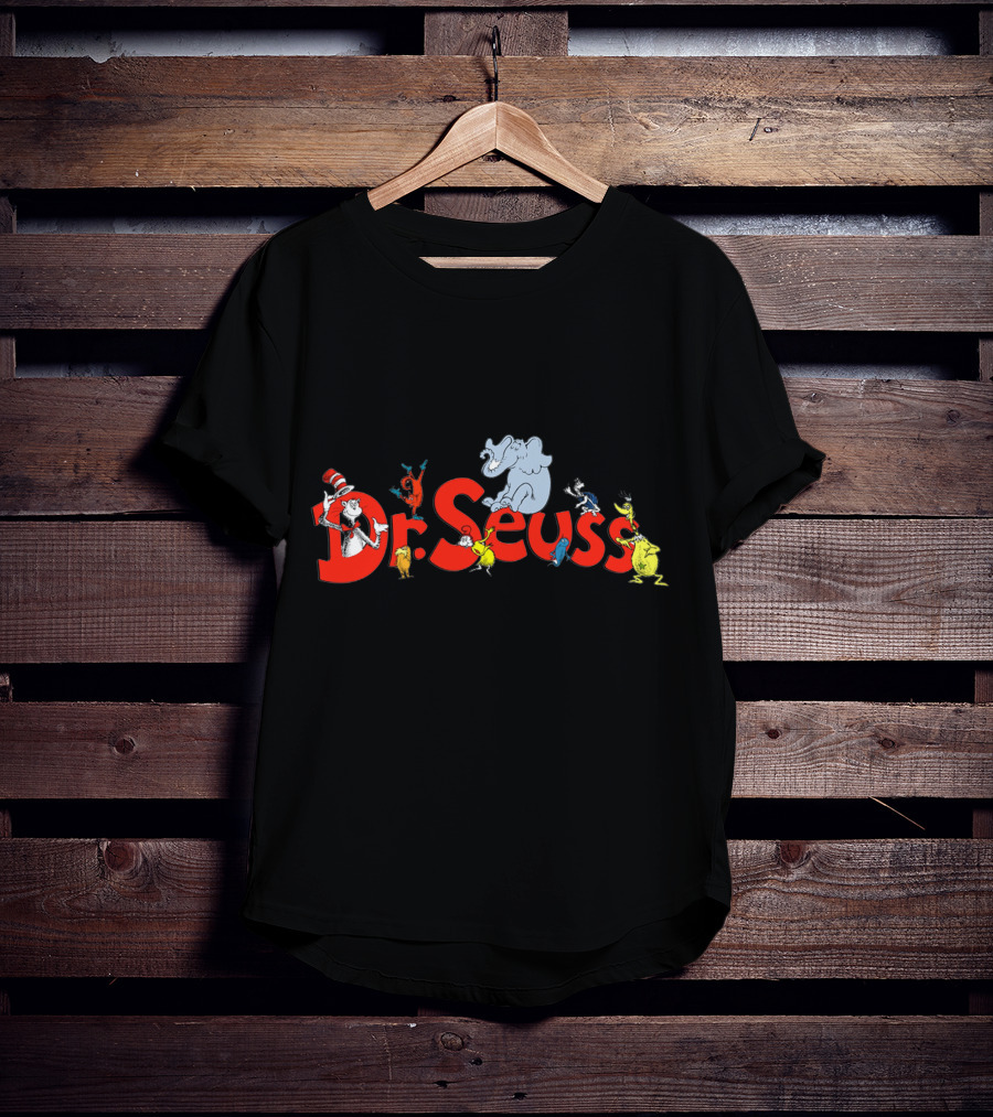 Dr Seuss Family Characters Comic Featuring Iconic Cat Elephant Bird Gildan T-Shirt