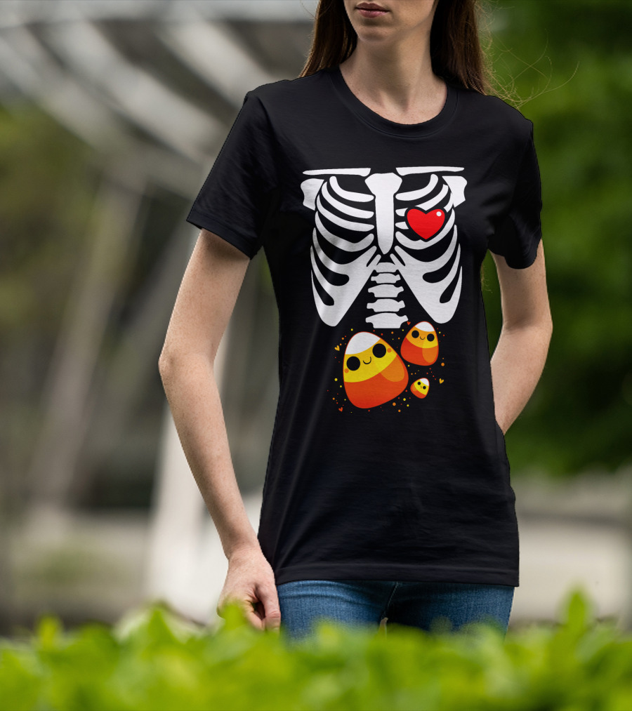 Skeleton Ribs Heart With Cute Candy Corn Halloween Food T-Shirt