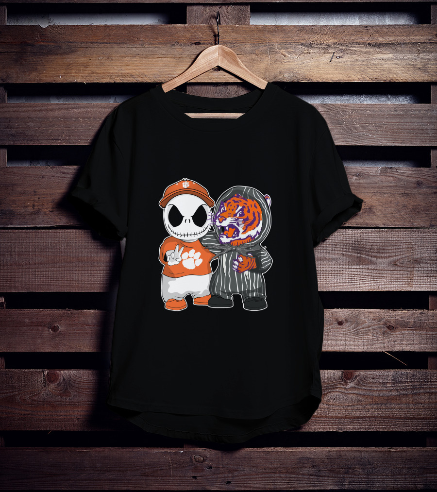 Jack Skellington Clemson Tigers Fan With Tiger Mascot Hugging T-Shirt