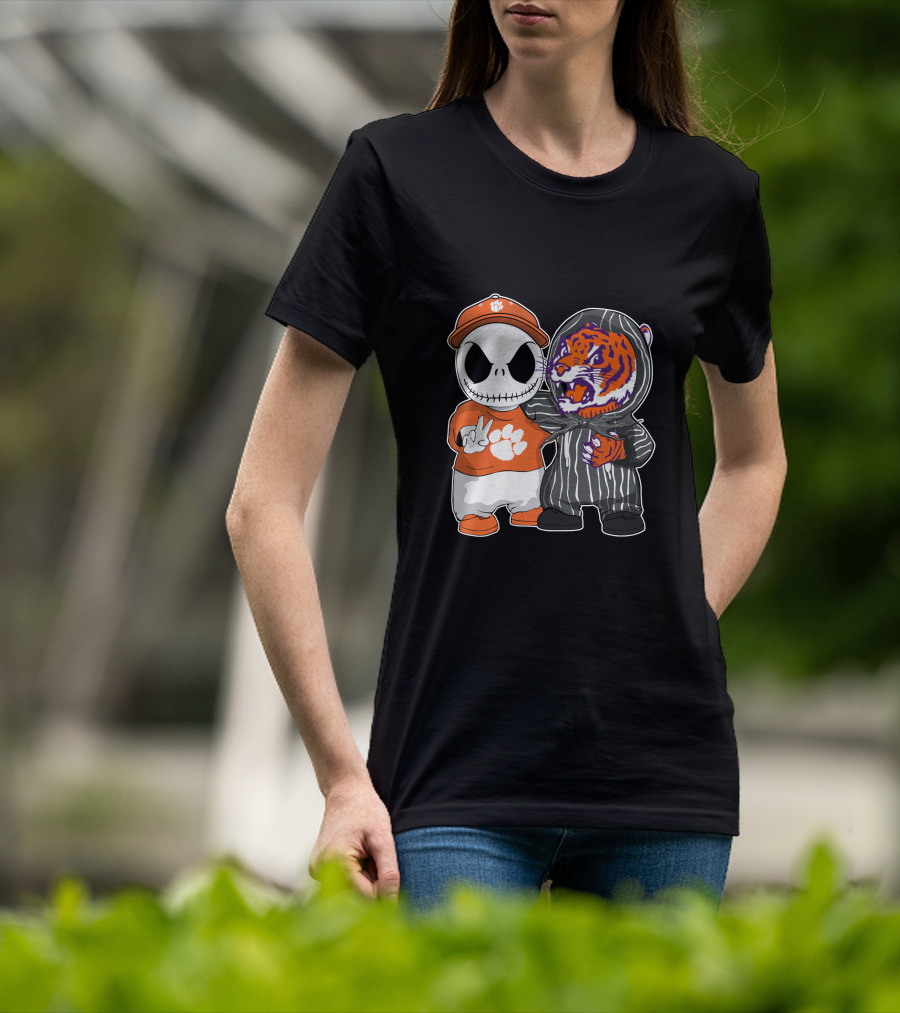 Jack Skellington Clemson Tigers Fan With Tiger Mascot Hugging T-Shirt