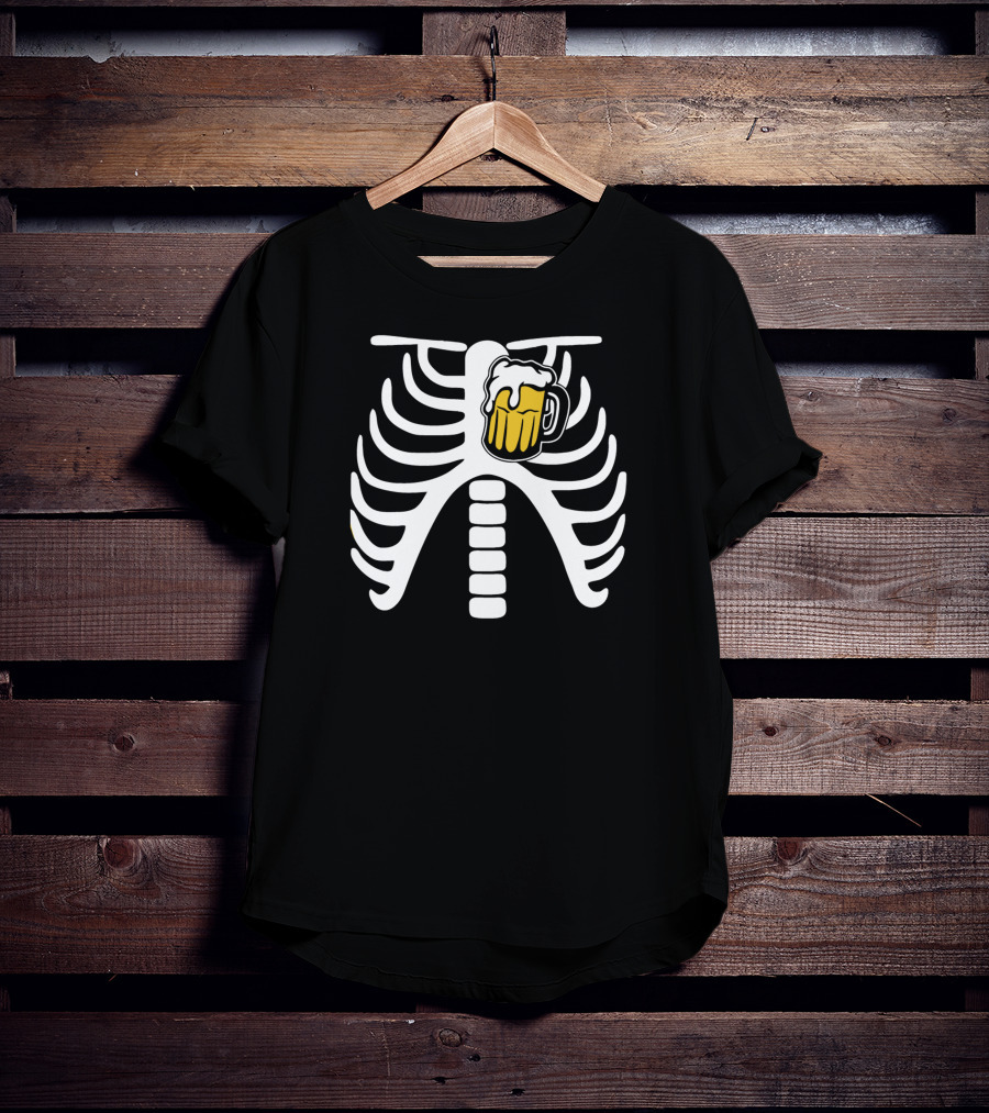 Beer Keeps Me Alive Mug Ribcage T-Shirt