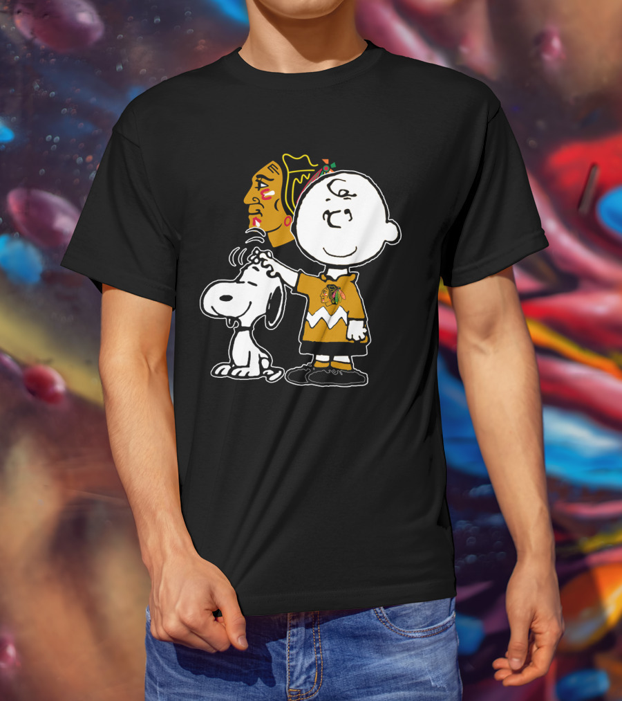 Chicago Blackhawks Charlie Brown And Snoopy T-Shirt