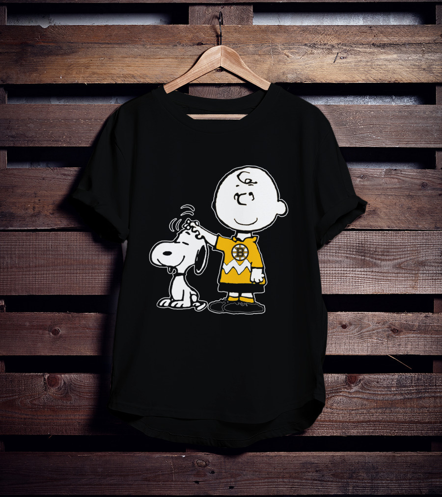 Boston Bruins Snoopy Charlie Brown Peanuts T-Shirt