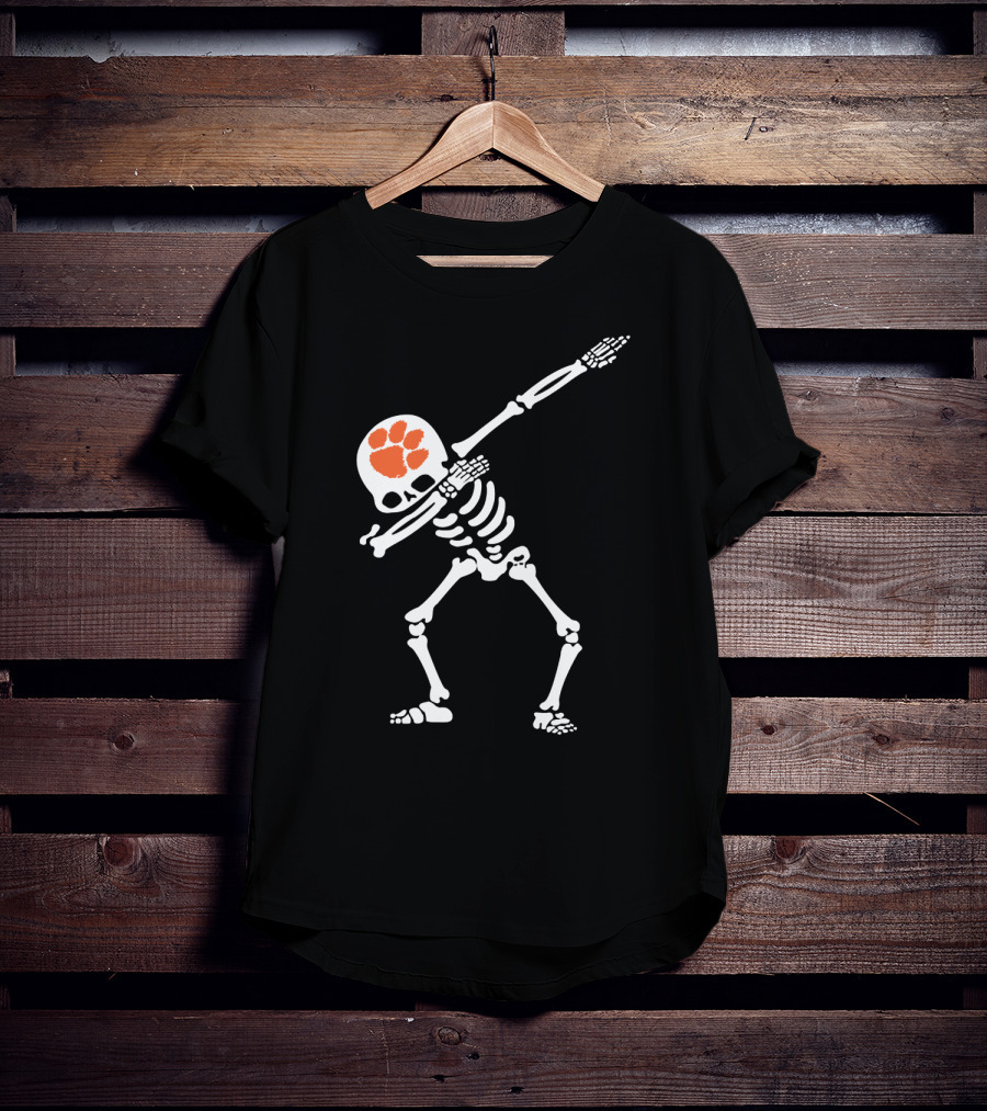 Clemson Tigers Dabbing Skeleton With Paw T-Shirt