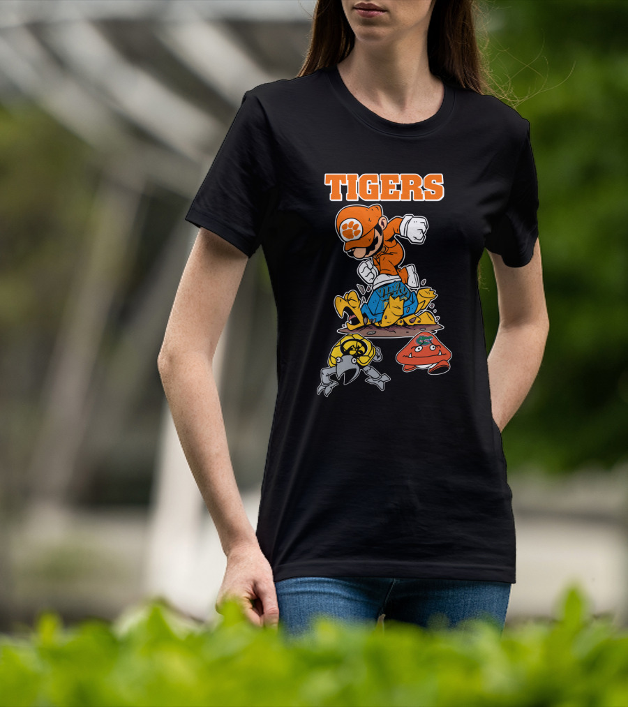 Tigers Clemson Parody Style Iconic Character Jumping Action T-Shirt