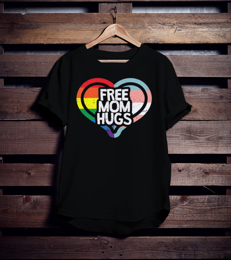 Free Mom Hugs Rainbow Heart Pride Vintage T-Shirt