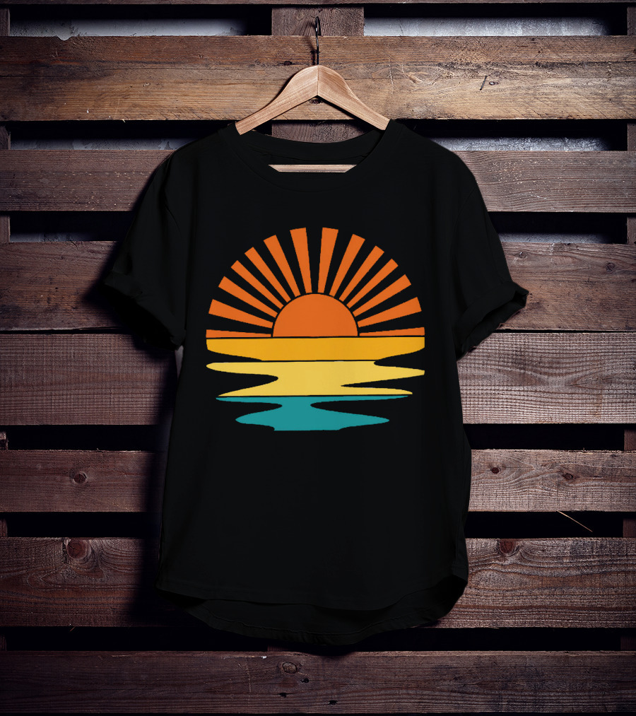 Retro Sunset Rays Wavy Vintage Sunshine Sunburst Ocean Horizon T-Shirt