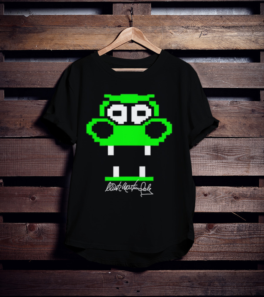 Tic Tac Dough Dragon Wink Martindale Signature Pixelated Green Face T-Shirt