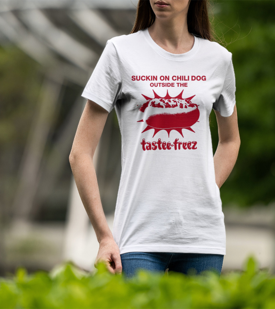 Sunshineskate Suckin On Chili Dog Outside The Tastee Freez Retro Vibes T-Shirt