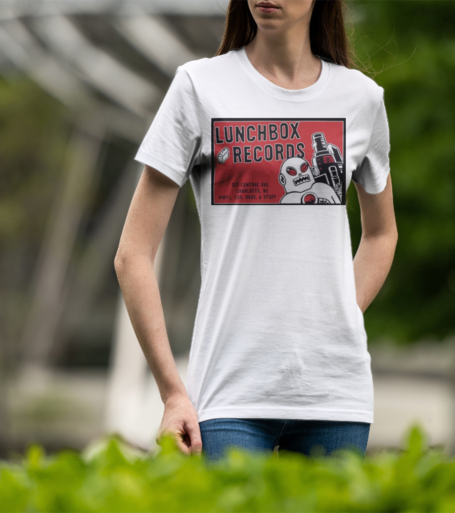 Lunchbox Records 825 Central Ave Charlotte NC Vinyl CDs DVDs Stuff Robot T-Shirt
