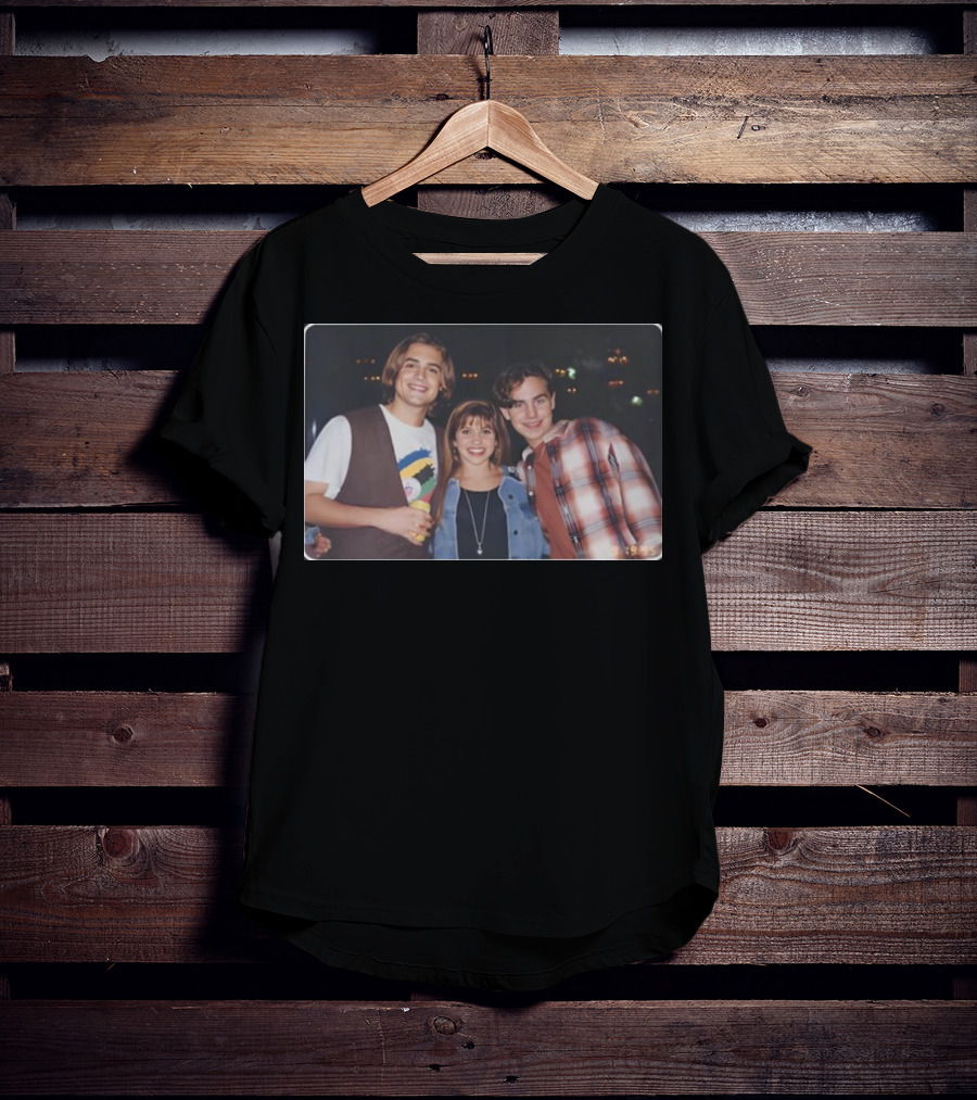Pod Meets World Trio Vintage 90s Photo T-Shirt