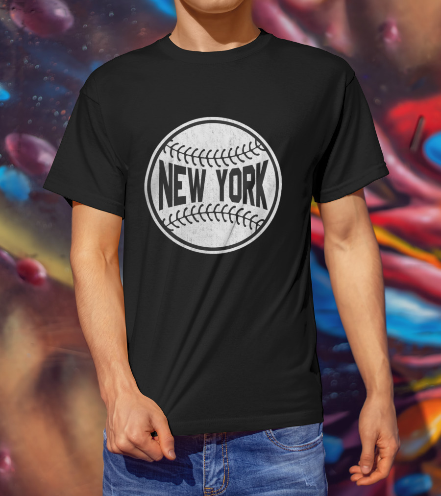 Distressed Vintage New York Baseball Logo Fan T-Shirt