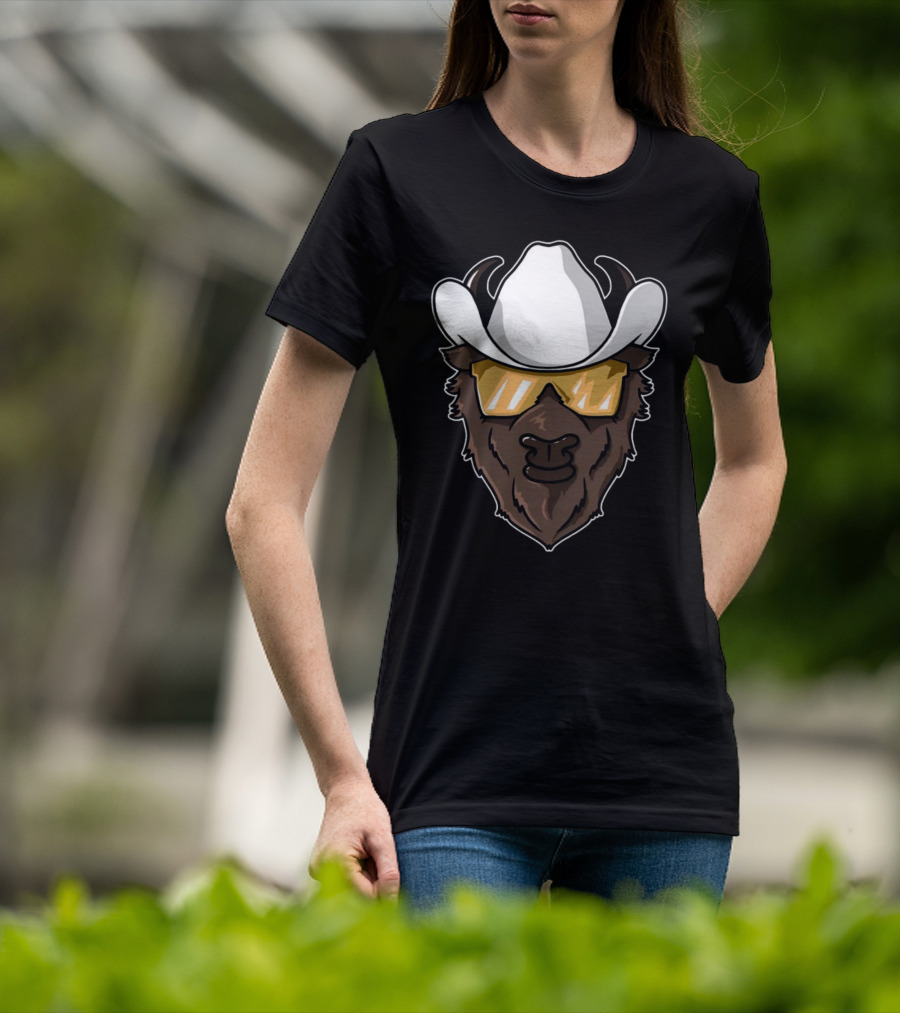 Colorado Buffalo Cowboy Hat And Sunglasses T-Shirt