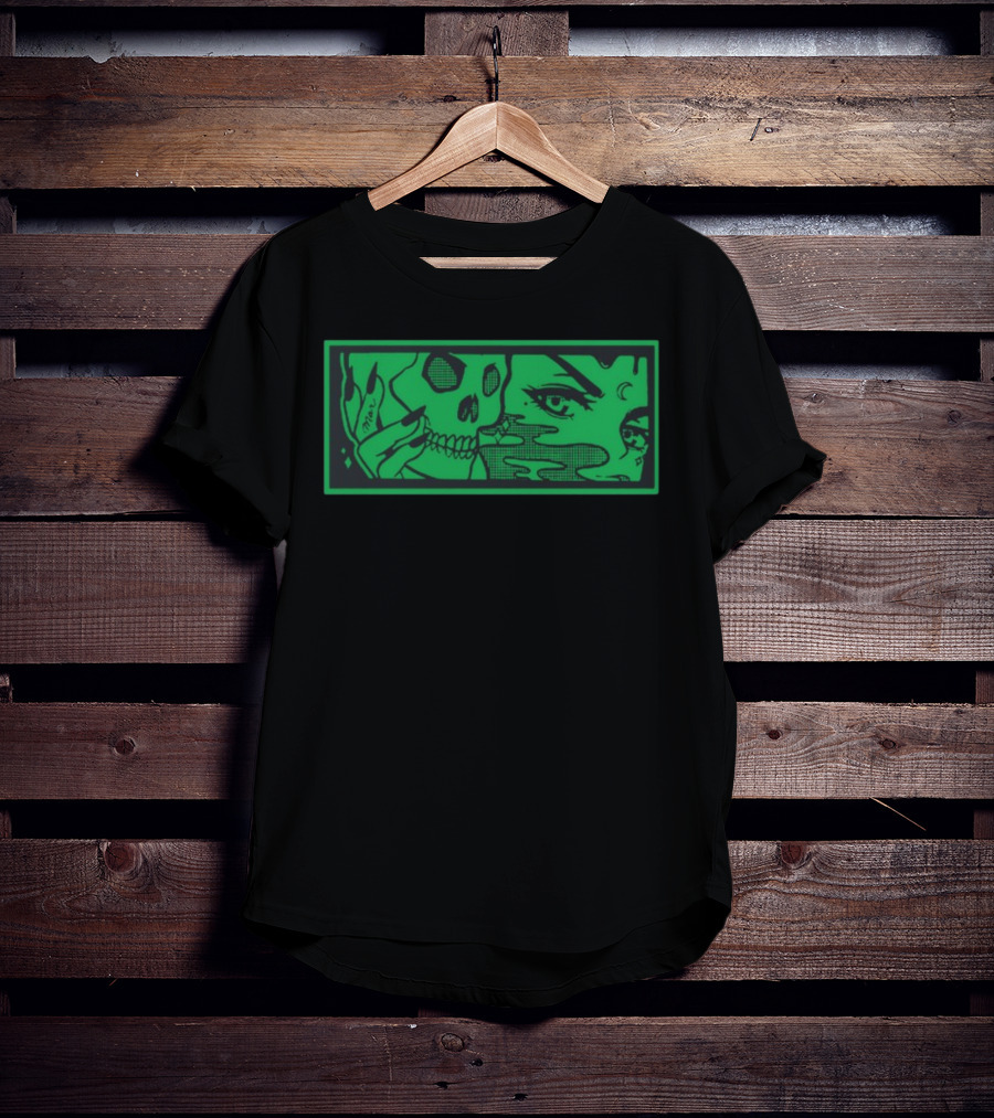 Max Smoking Skull Art Green T-Shirt