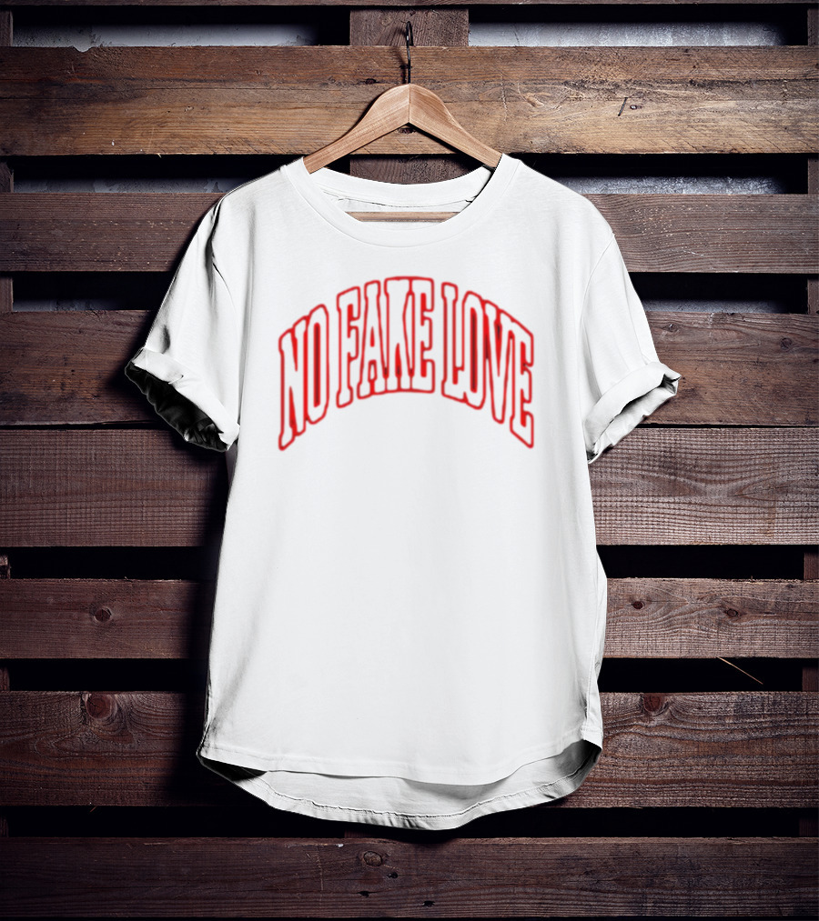 Queennaija No Fake Love T-Shirt