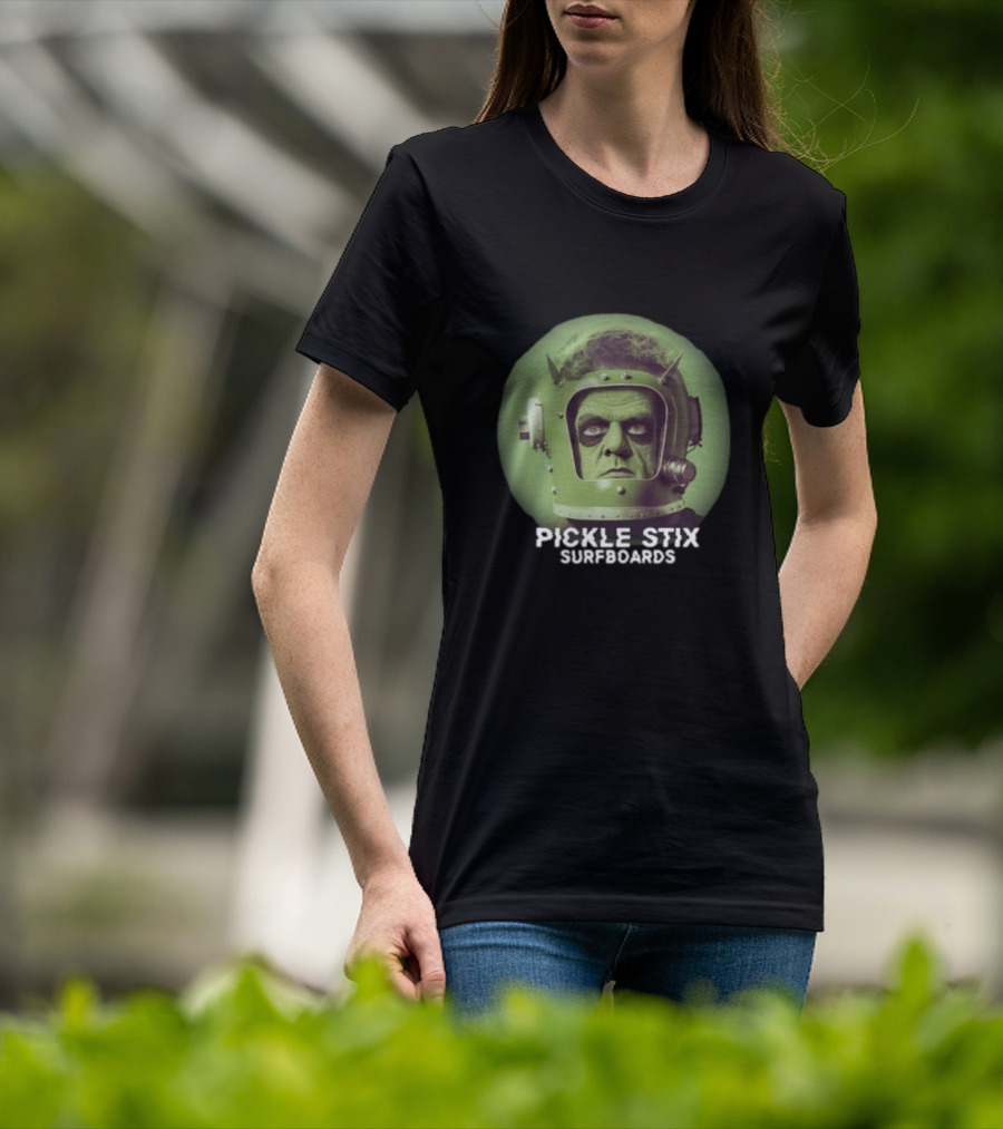 PICKLE STIX SURFBOARDS SPACEMAN HELMET GREEN BACKGROUND T-Shirt