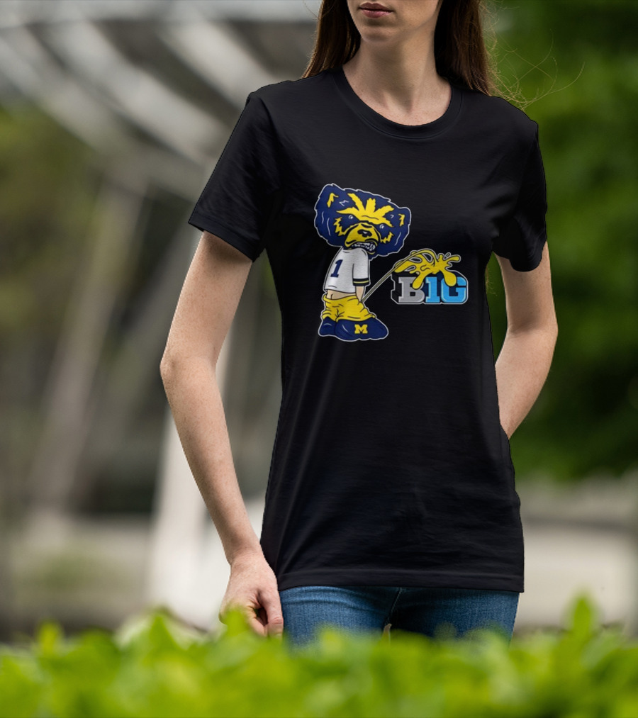 MI Big 10 Wolverine Parody Mascot T-Shirt