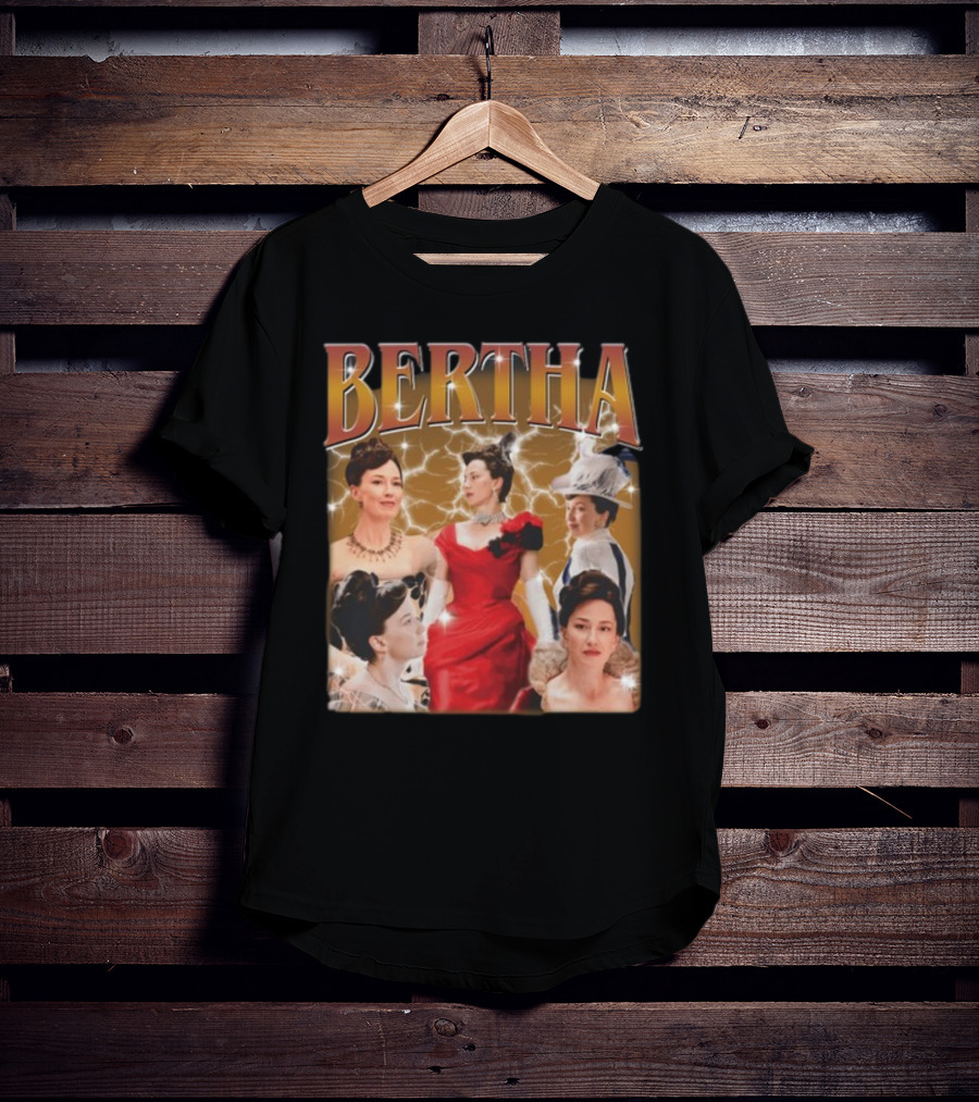 Bertha The Boss Glamorous Vintage Fashion Queens T-Shirt