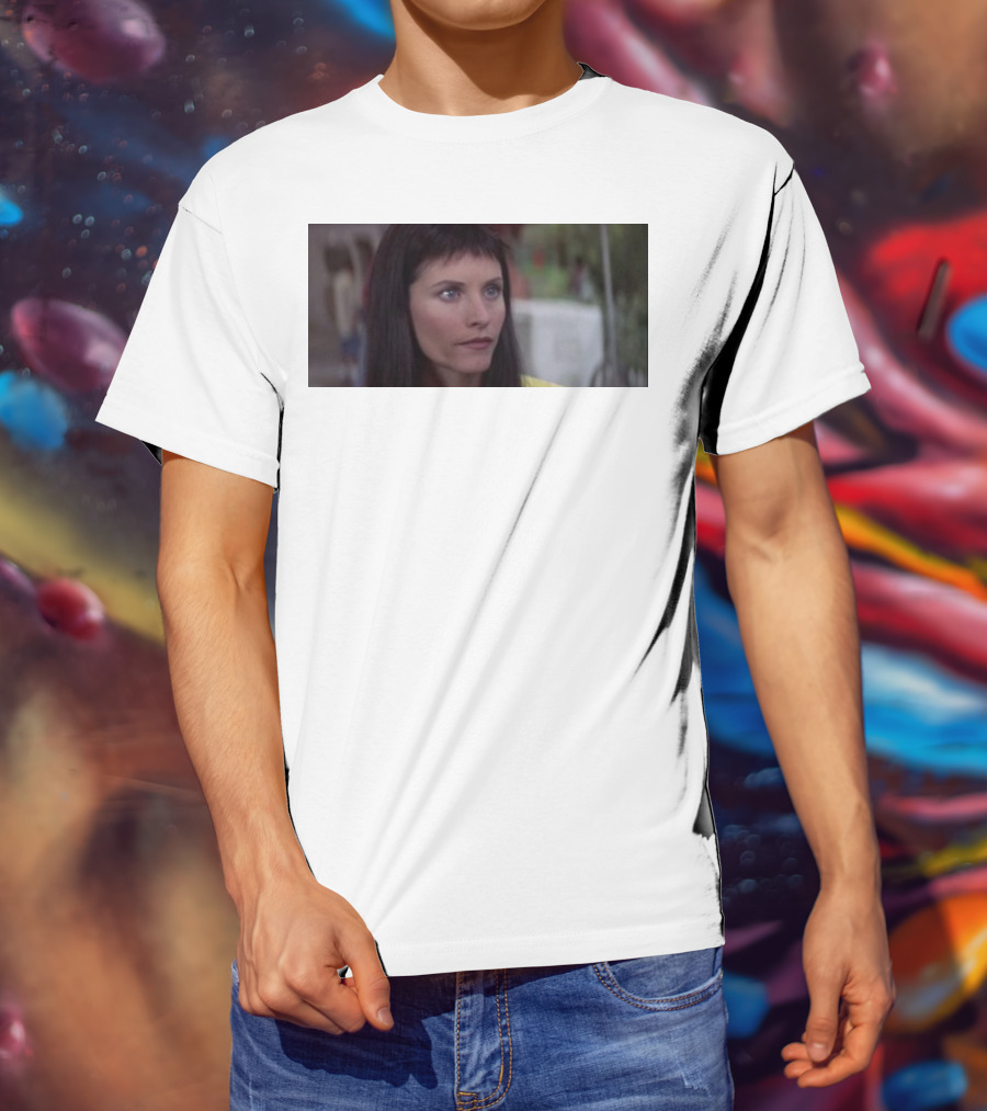 Courteney Cox Scream Movie Character House Party Scene T-Shirt