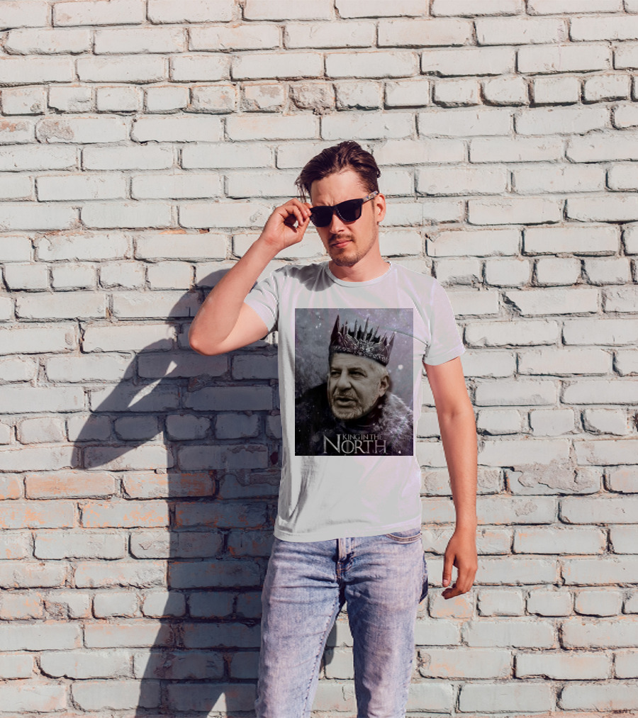 Bill Belichick King In The North Game Of Thrones Style Crown And Fur Cloak T-Shirt