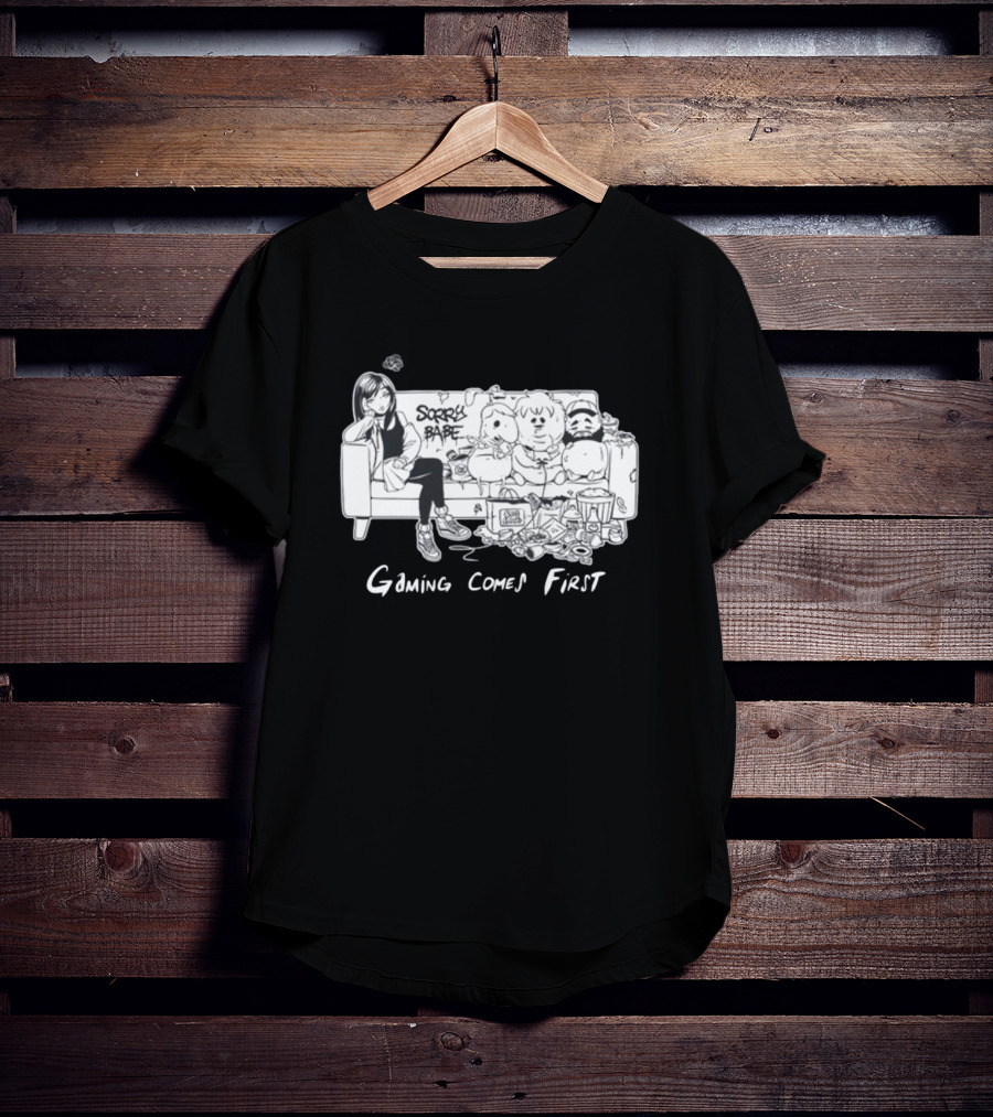 Sorry Babe Gaming Comes First Couch Scene With Characters And Fabs Rich Text T-Shirt
