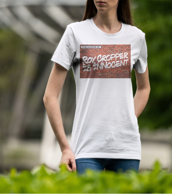 Coronation St Roy Cropper Is Innocent Brick Wall Graffiti Text T-Shirt