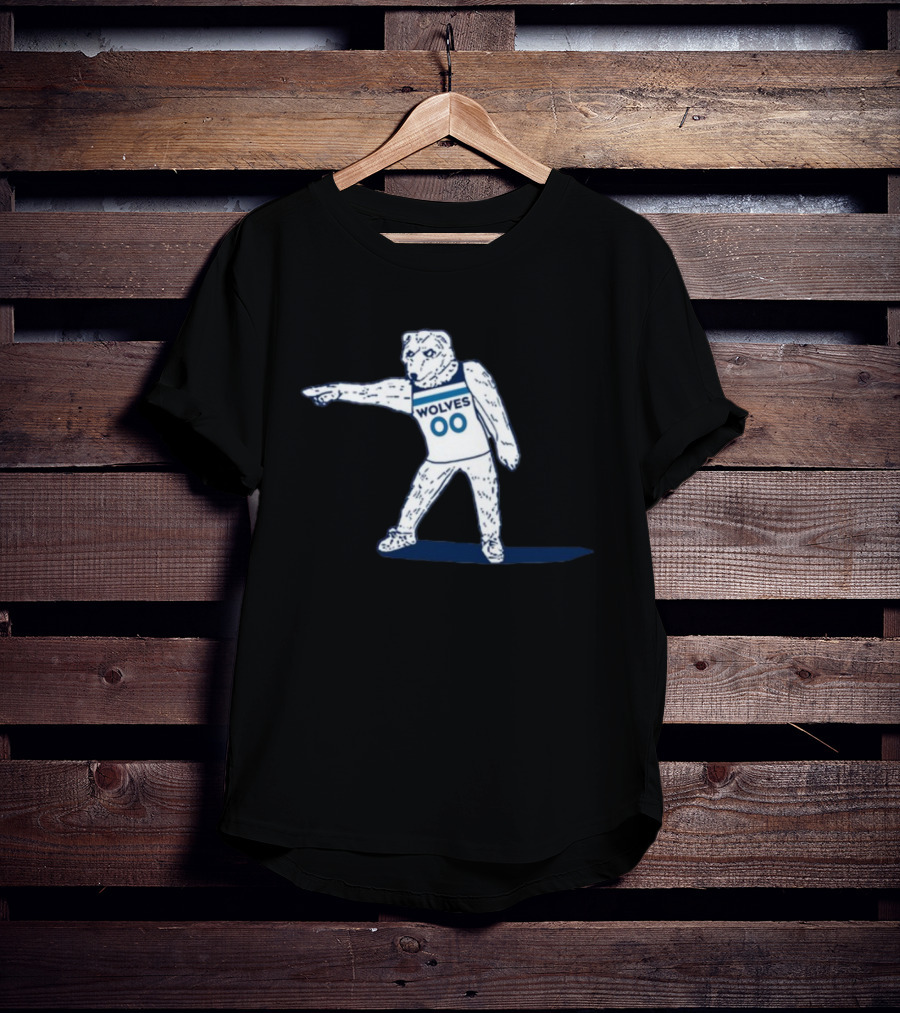 Wolves 00 Basketball Mascot Posing T-Shirt