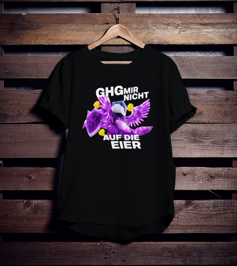 GHG Mir Nicht Auf Die Eier Minecraft Bird Shield Purple T-Shirt