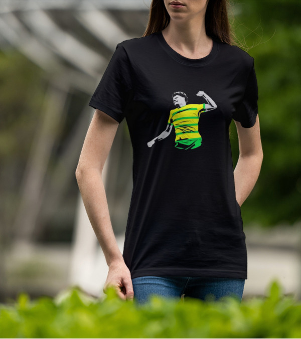 GS17 Gabriel Sara Norwich Football Celebration Iconic Stripes T-Shirt