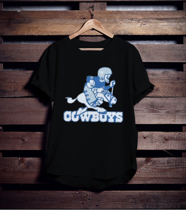 Dallas Cowboys Vintage Cowboy Riding Football Horse Logo 1966 T-Shirt