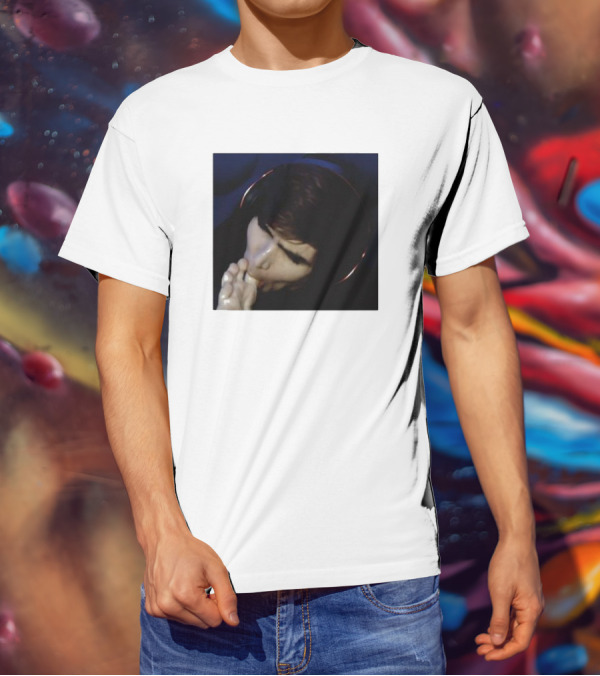 Streamer Damon Fizzy Toe Sucking Image With Headphones T-Shirt
