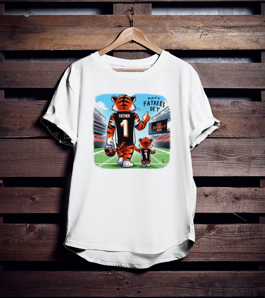 Cincinnati Bengals Mascot Father Son Happy Father’s Day T-Shirt
