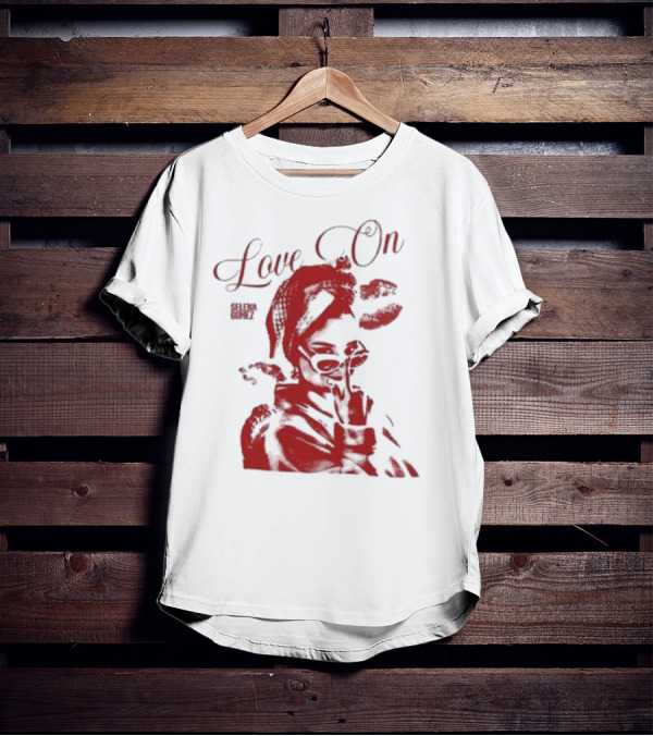 Selenagomez Love On Red Lips And Figure T-Shirt