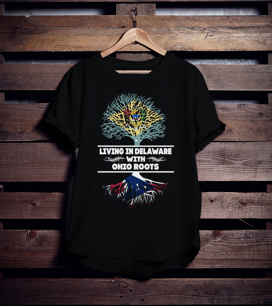 Living In Delaware With Ohio Roots Tree Design Featuring Blue And Red State Outlines T-Shirt