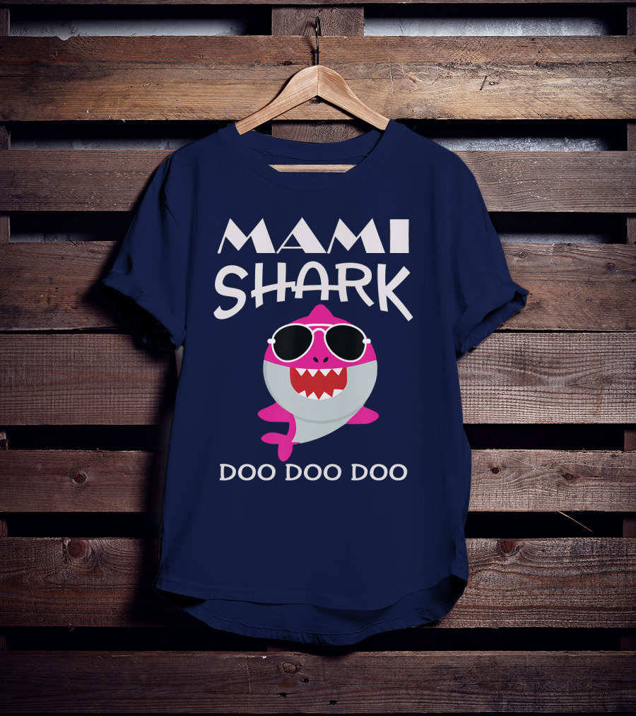 Mami Shark Doo Doo Doo Sunglasses Pink Cartoon T-Shirt