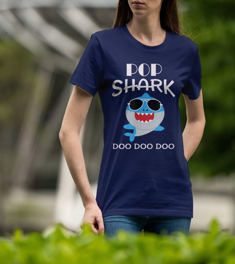 Pop Shark Doo Doo Doo Sunglasses Fun T-Shirt