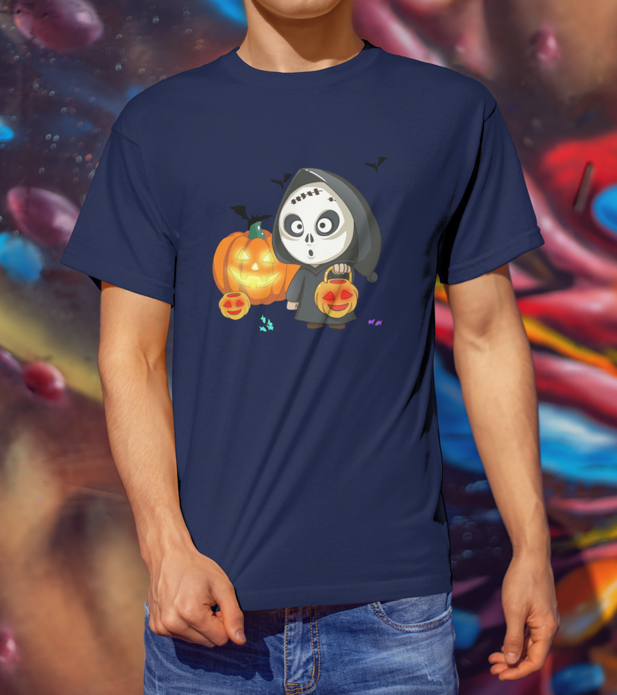 Halloween Makeup Ghost With Pumpkin Lanterns And Bats T-Shirt