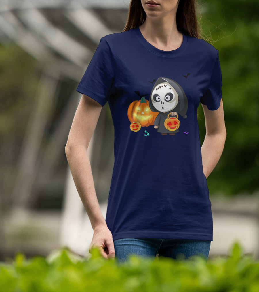 Halloween Makeup Ghost With Pumpkin Lanterns And Bats T-Shirt