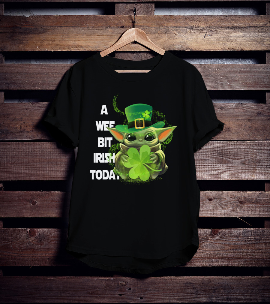 Baby Yoda A Wee Bit Irish Today Shamrock Fedora T-Shirt
