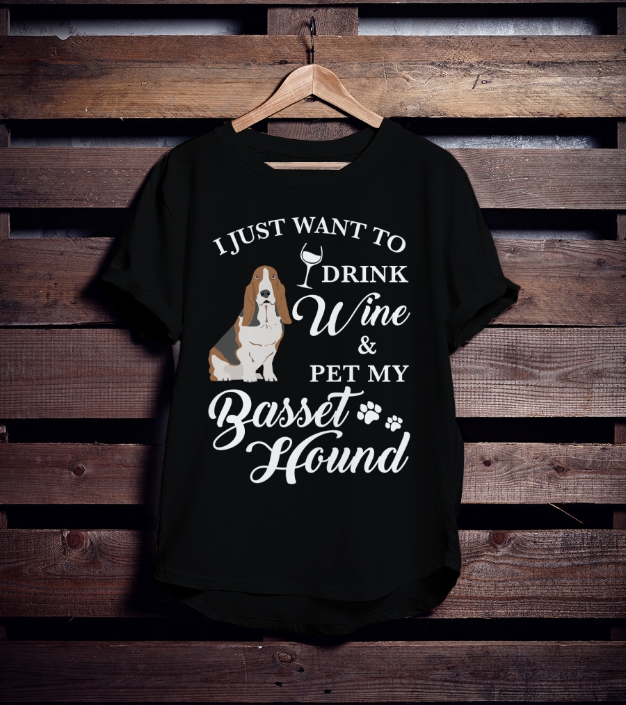 I Just Want To Drink Wine And Pet My Basset Hound Paws Icons T-Shirt
