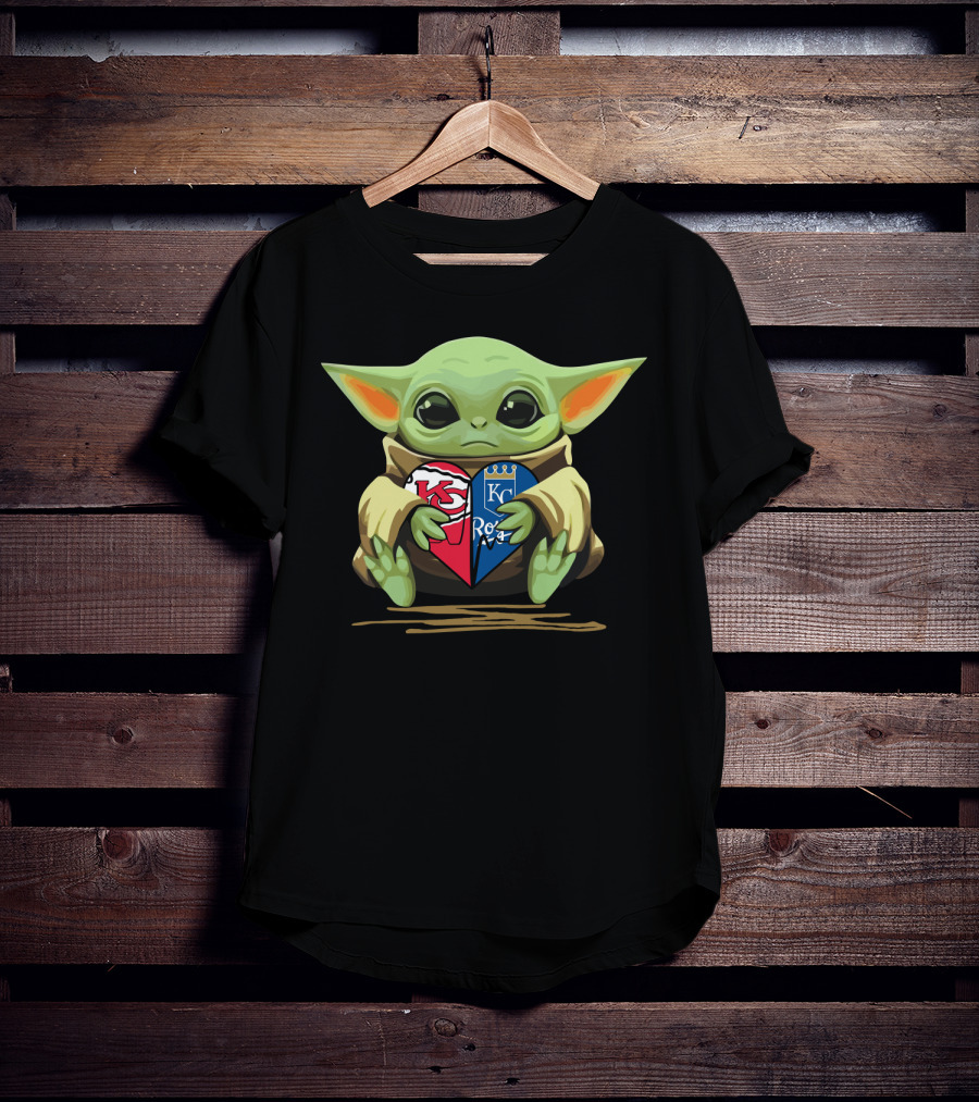 Baby Yoda Heart Kansas City Chiefs Royals T-Shirt