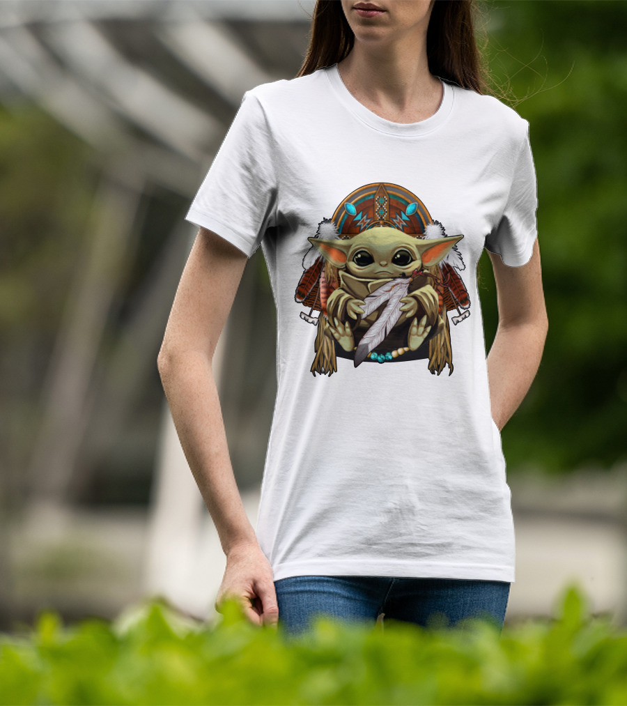 Baby Yoda Native American Headdress Feathers And Beads T-Shirt