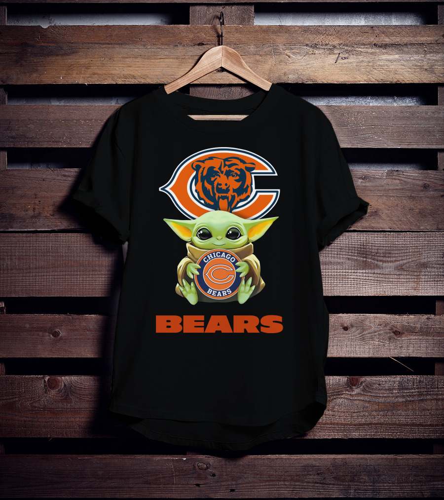 Baby Yoda Holding Chicago Bears Logo With C Bear Head And Text Bears T-Shirt
