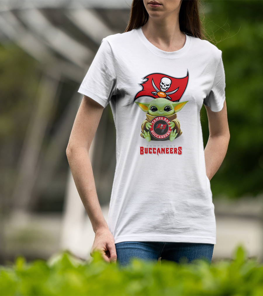 Baby Yoda Tampa Bay Buccaneers NFL Fan Logo Hug T-Shirt