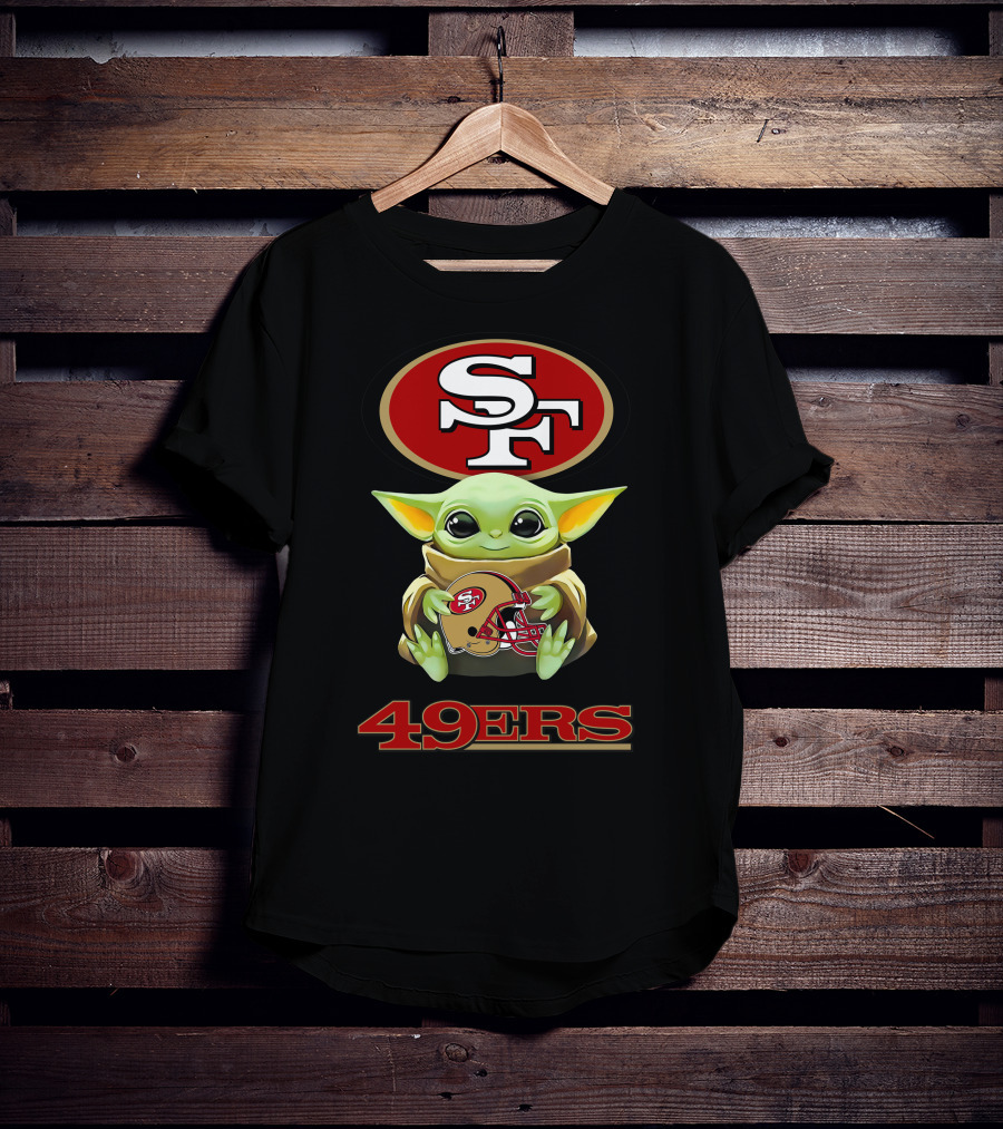 Star Wars Baby Yoda Sf 49ers Helmet 49ers T-Shirt