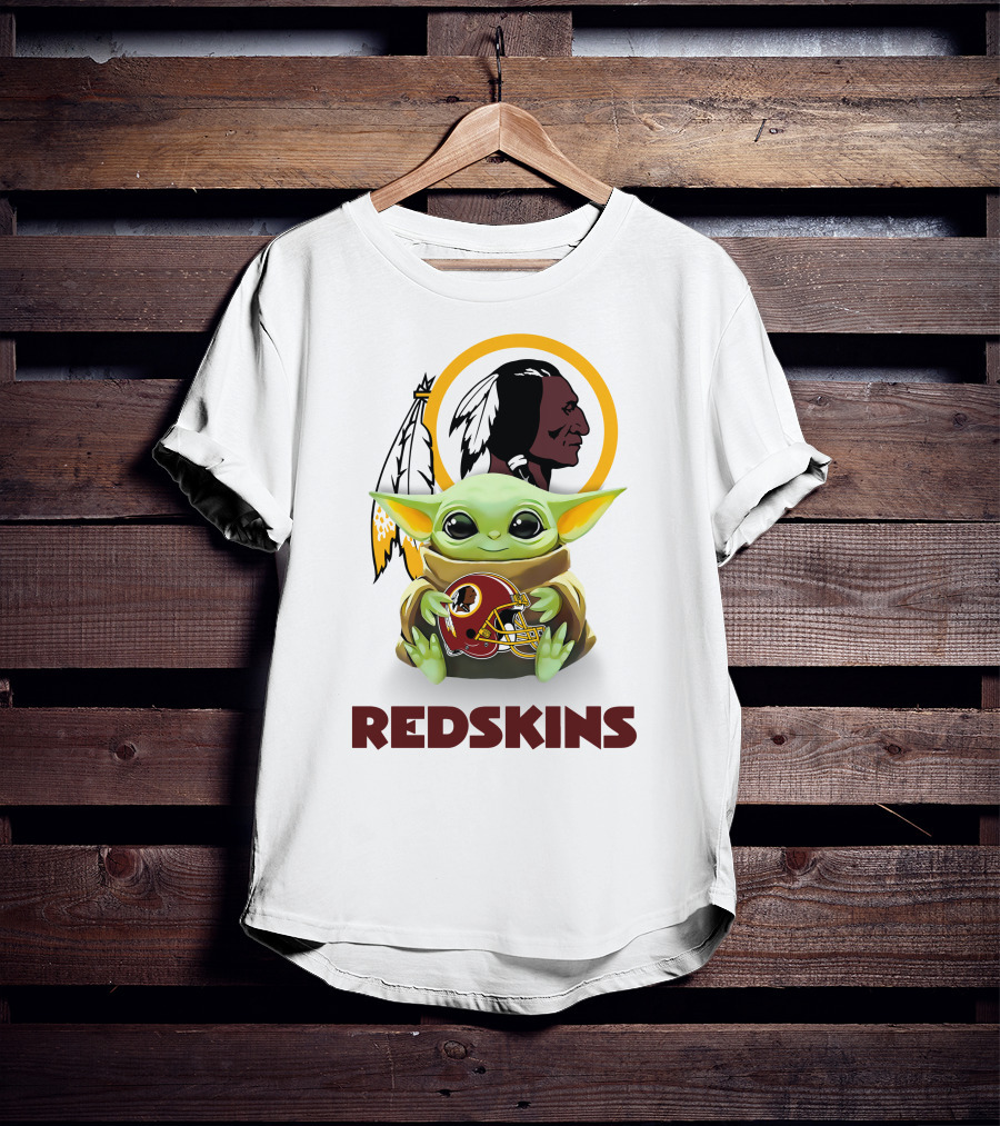 Star Wars Baby Yoda Holding Washington Redskins Helmet T-Shirt