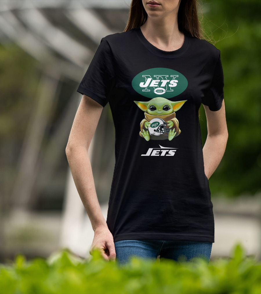 Grogu New York Jets Helmet Hug Football Logo Jets T-Shirt