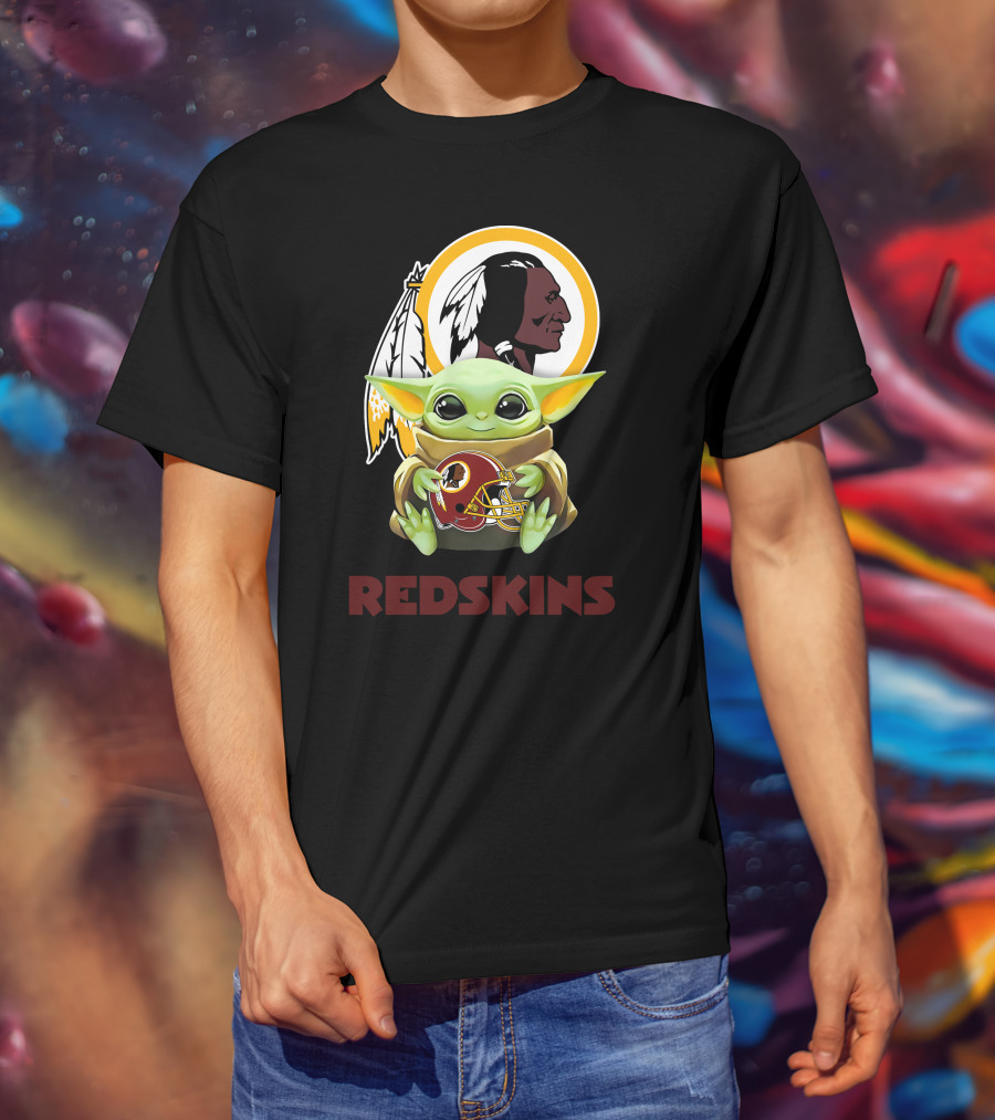 Grogu Hug Redskins Helmet Black T-Shirt