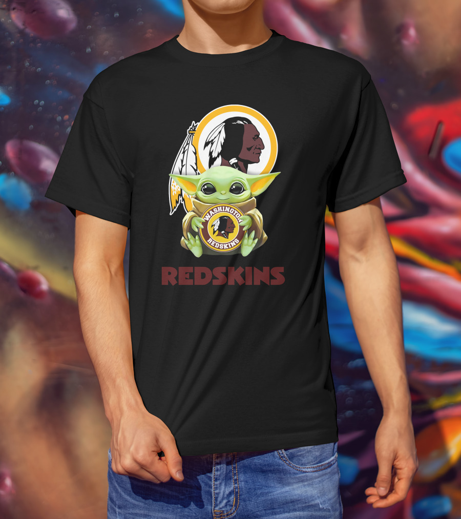 Washington Redskins Grogu Hug Iconic Star Wars Mandalorian Crossover Black T-Shirt